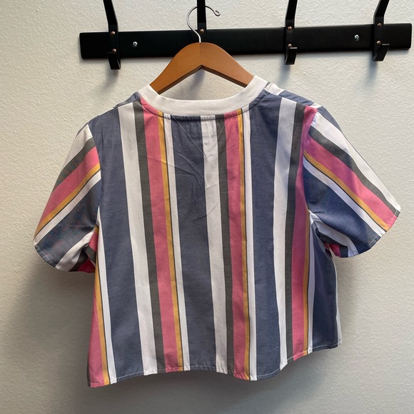 Tommy Hilfiger Striped Cropped/Boxy Tee - Picture 4 of 4